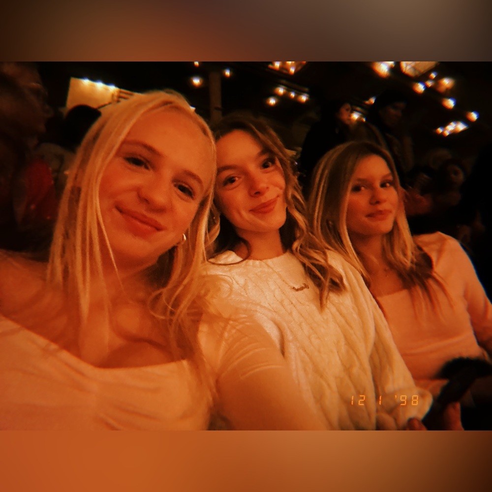 Meet your Posher, Reese